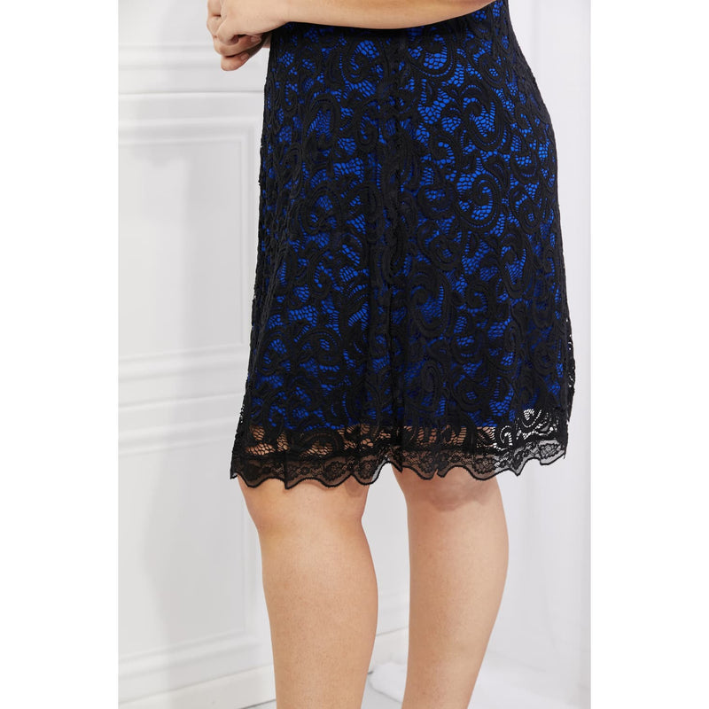 Yelete Full Size Contrasting Lace Midi Dress